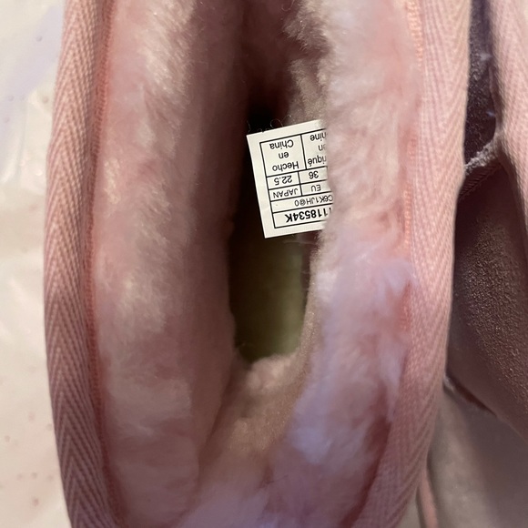 Ugg boots for big girls - Picture 3 of 7